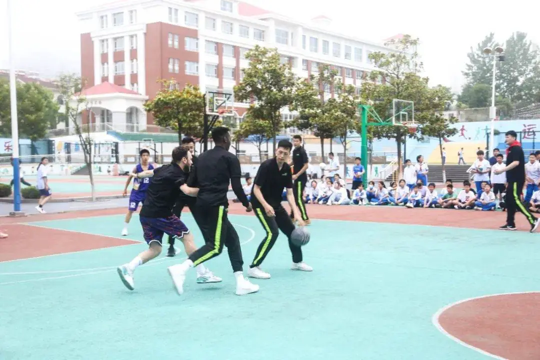 如何克服心理压力提高投篮准度_1